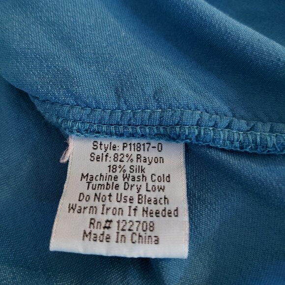 Johnny Was Dark Blue Velvet Top Tunic Rayon Silk Size Medium - Picture 7 of 9